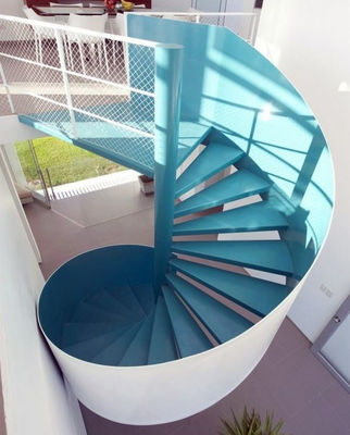 現代注文階段は螺旋階段の吹きかけられた耐火性階段を組立て式に作りました
