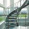 LEDの緩和されたガラスの現代曲げられた階段の商業中二階の螺線形のタイプ
