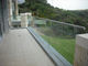 階段バルコニーのポーチの現代アルミニウム ガラス柵の手すりのミラー/サテンの終わり